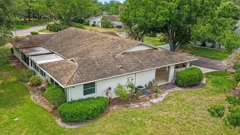 2034 Hawkhurst Circle Sun City Center FL 33573