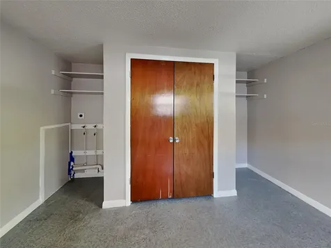 9610 N 12th Street Tampa FL 33612