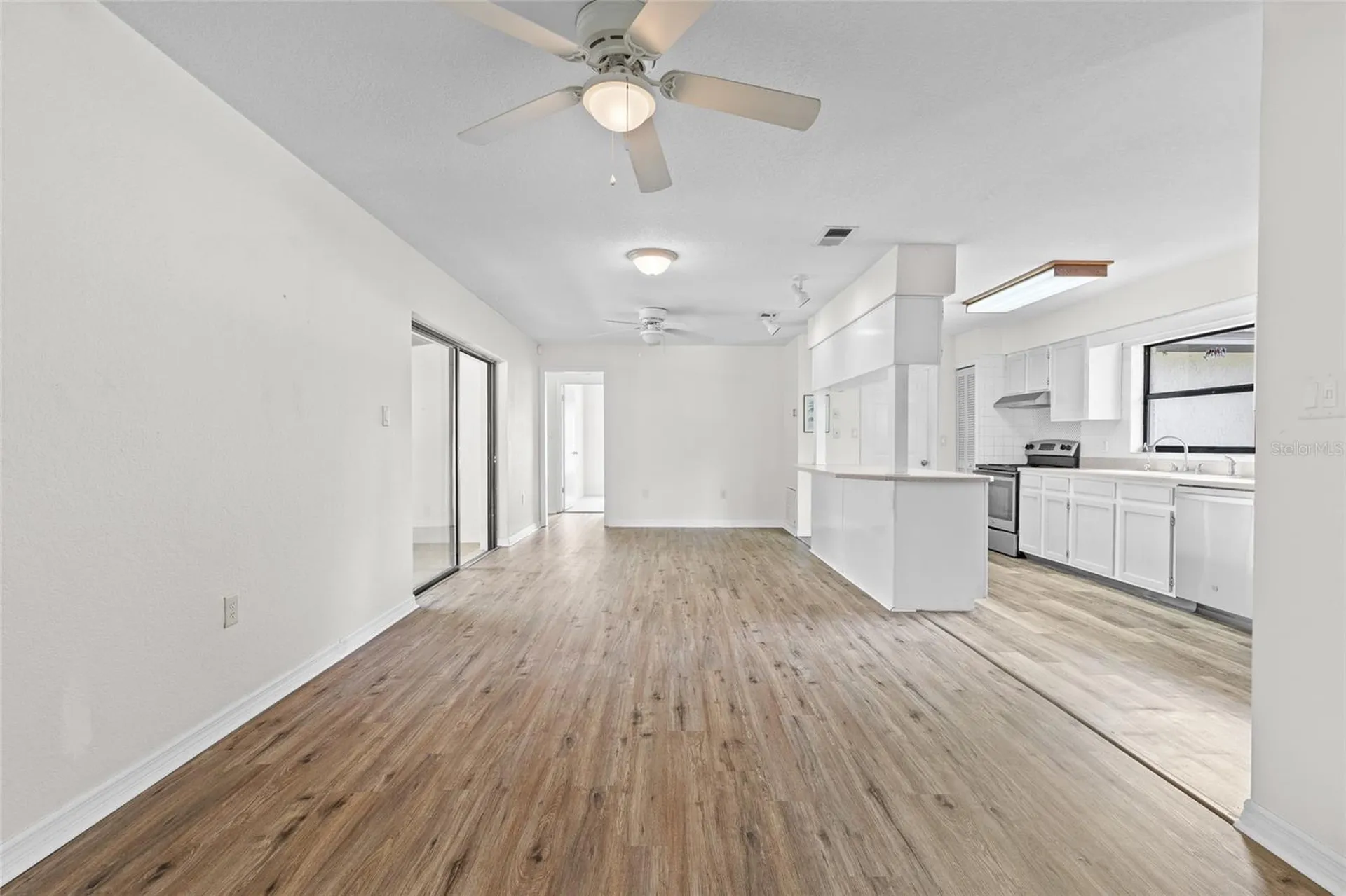 2707 Balkan Street Apopka FL 32703