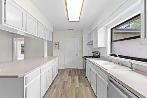 2707 Balkan Street Apopka FL 32703