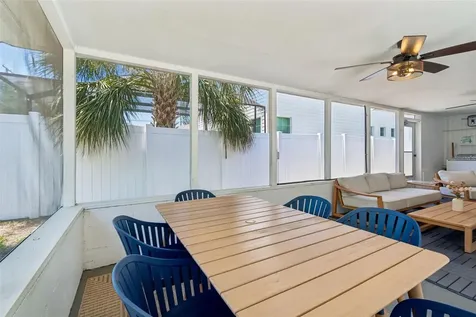 3320 W Iowa Avenue Tampa FL 33611