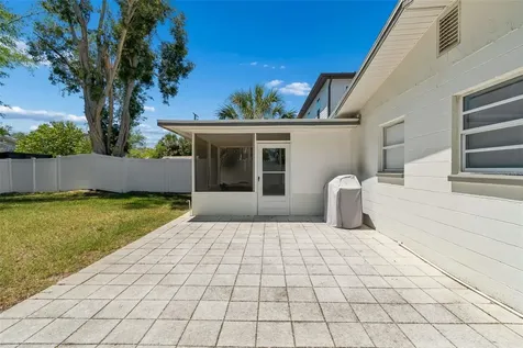 3320 W Iowa Avenue Tampa FL 33611