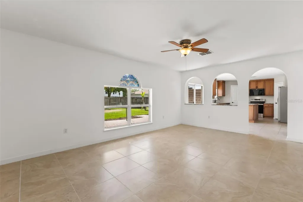 1915 Corner Crest Court Orlando FL 32820