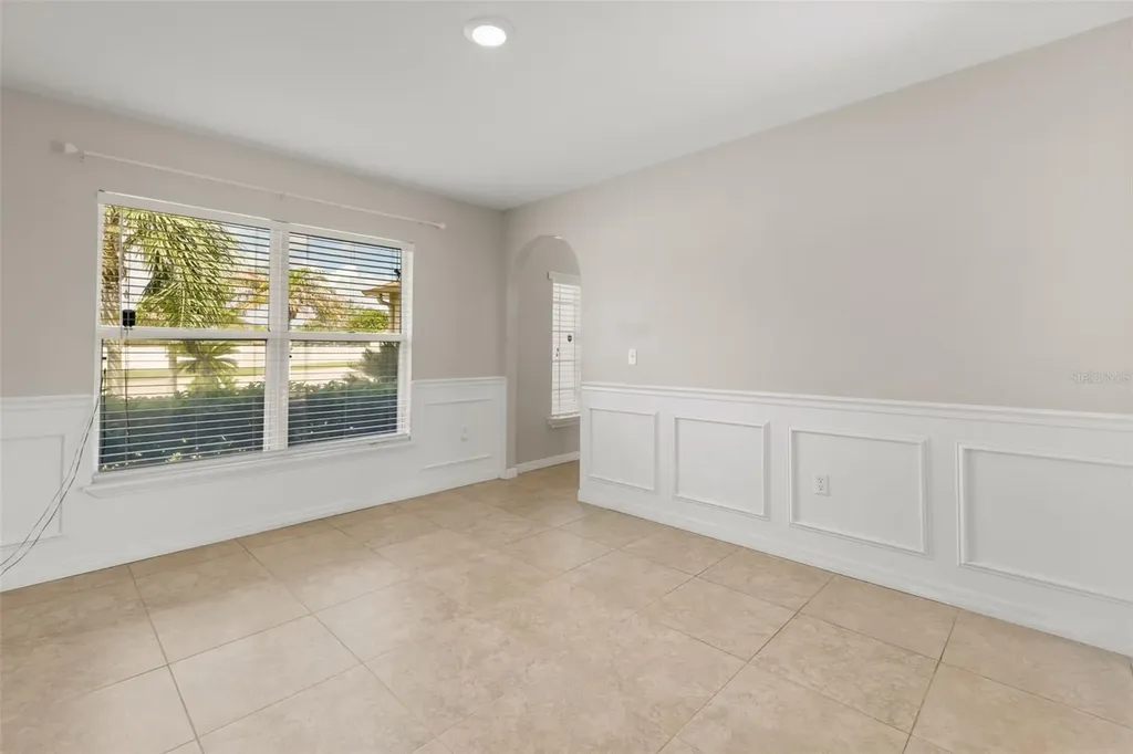 1915 Corner Crest Court Orlando FL 32820