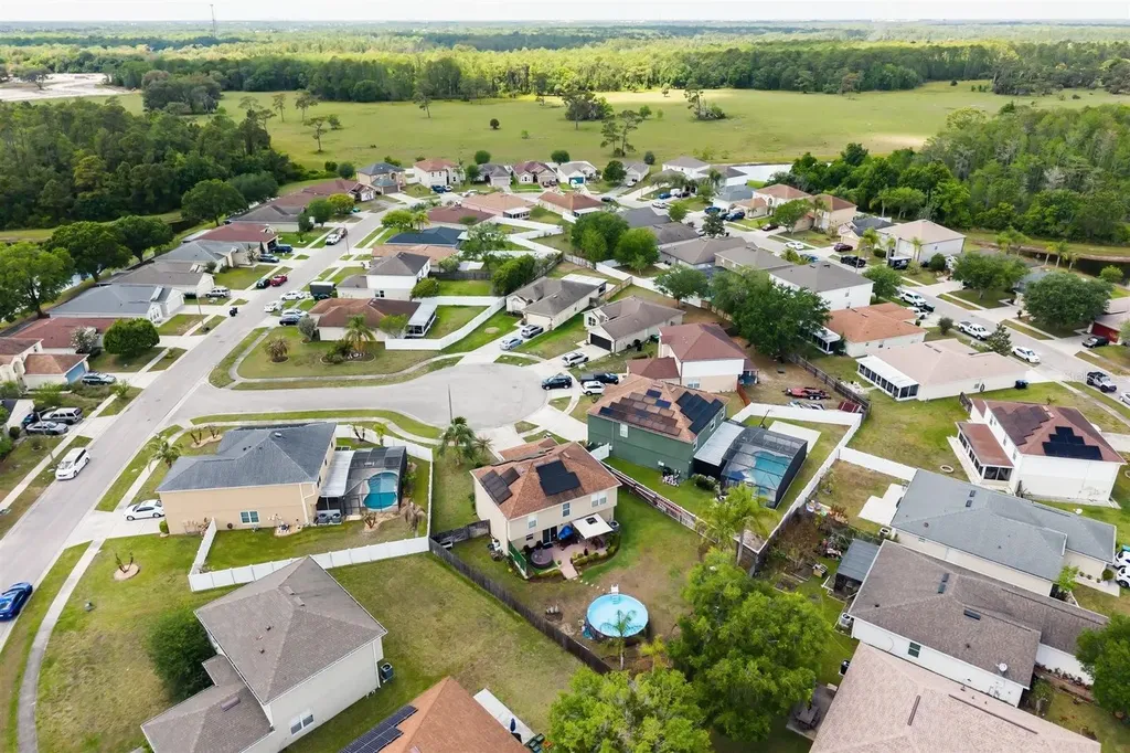 1915 Corner Crest Court Orlando FL 32820