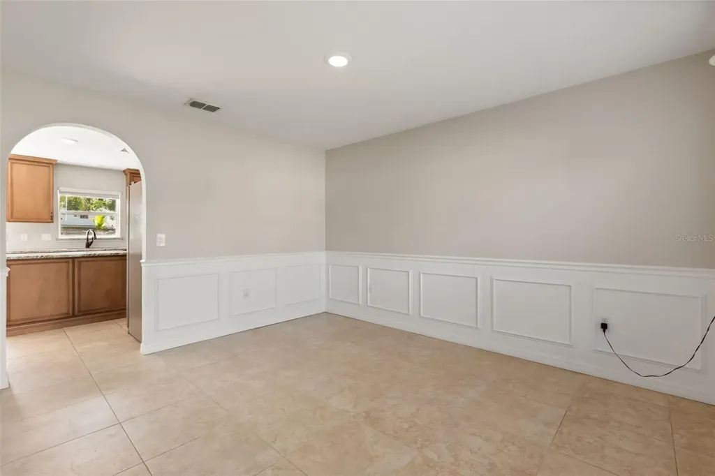 1915 Corner Crest Court Orlando FL 32820