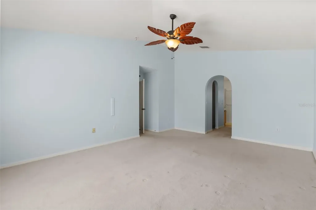 1915 Corner Crest Court Orlando FL 32820