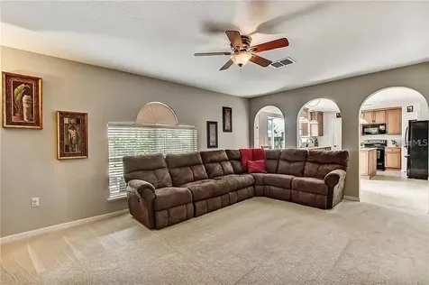 1915 Corner Crest Court Orlando FL 32820
