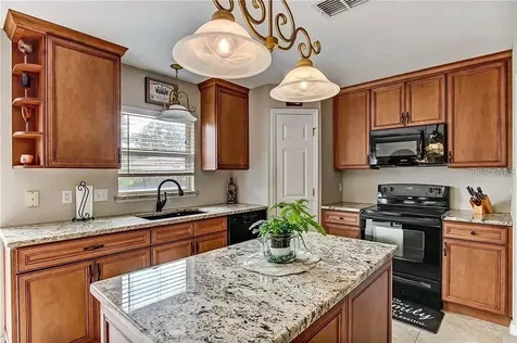 1915 Corner Crest Court Orlando FL 32820