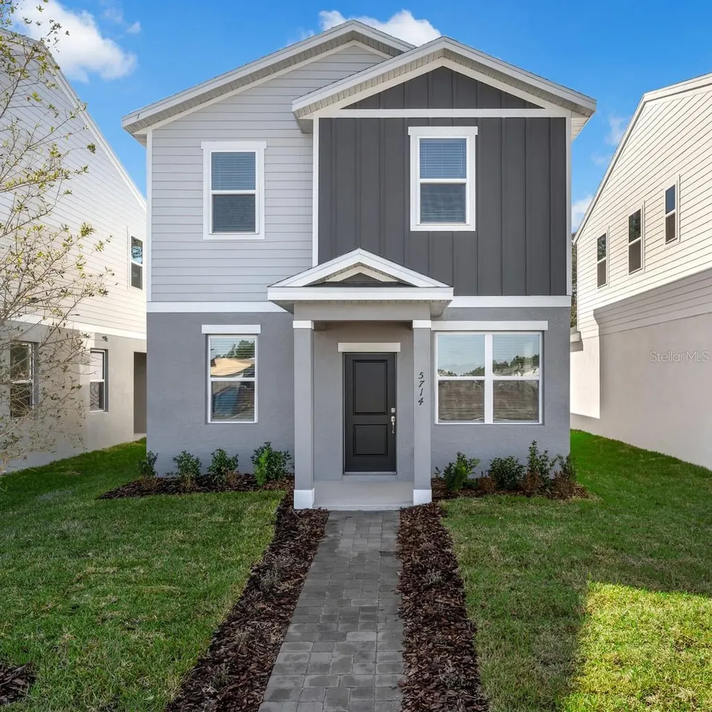 4686 Inner World Lane Wesley Chapel FL 33543