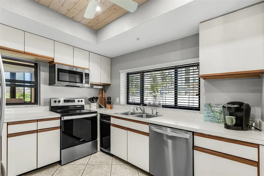 3020 Matecumbe Key Road Punta Gorda FL 33955
