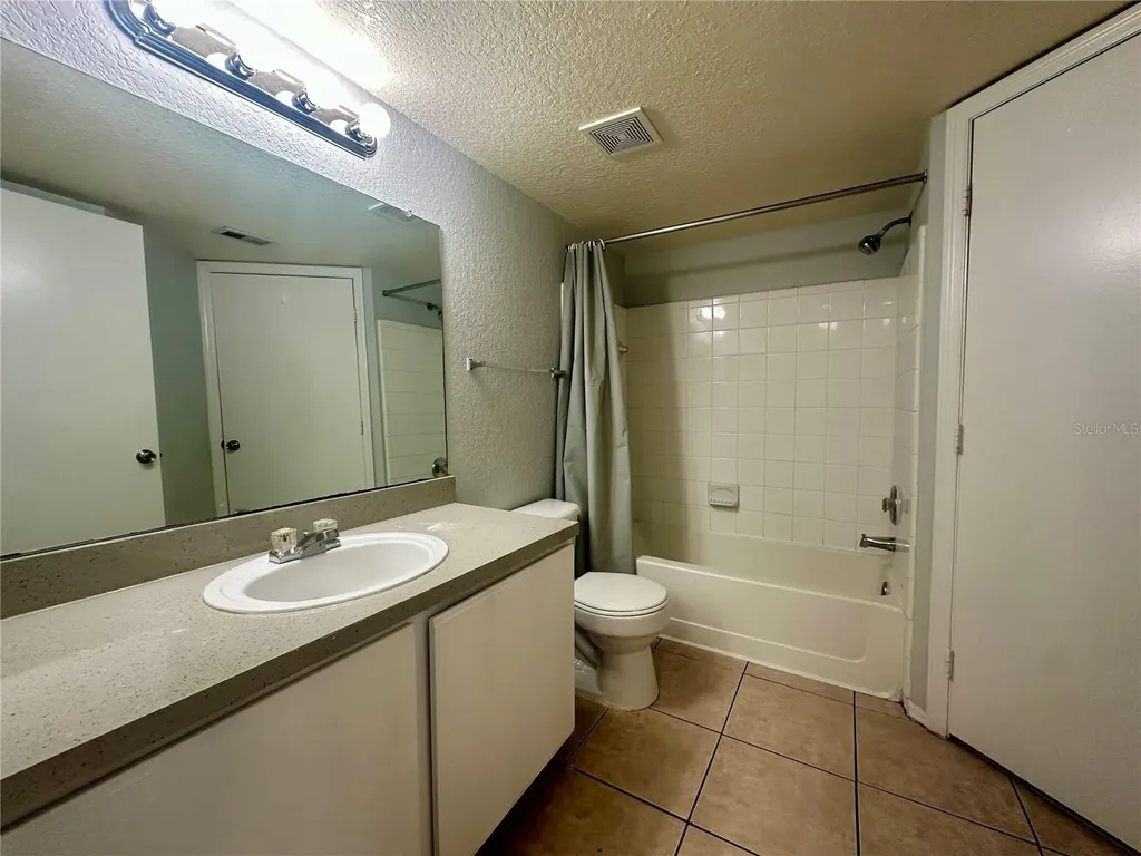 2213 Grand Cayman Court Kissimmee FL 34741