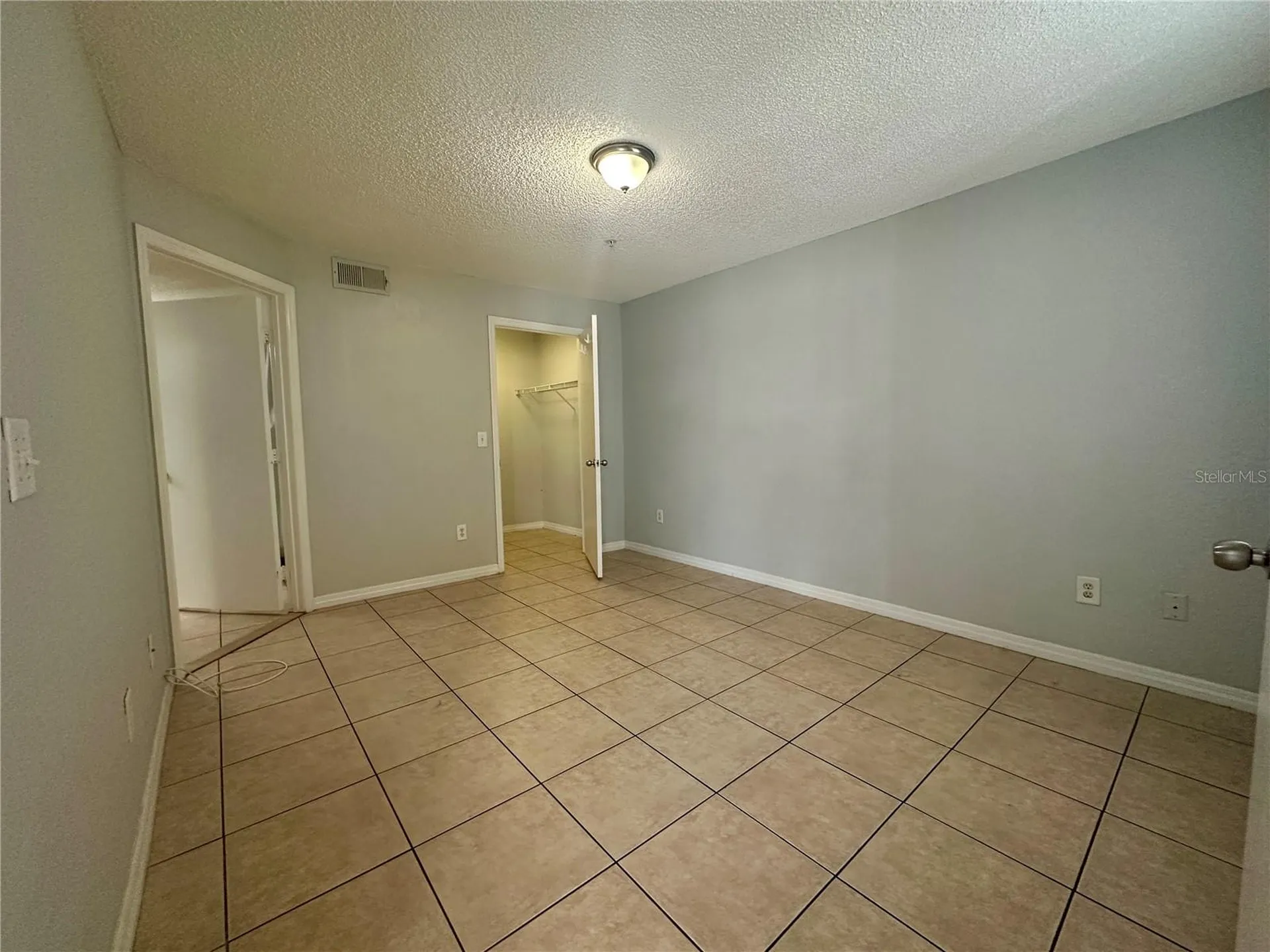 2213 Grand Cayman Court Kissimmee FL 34741