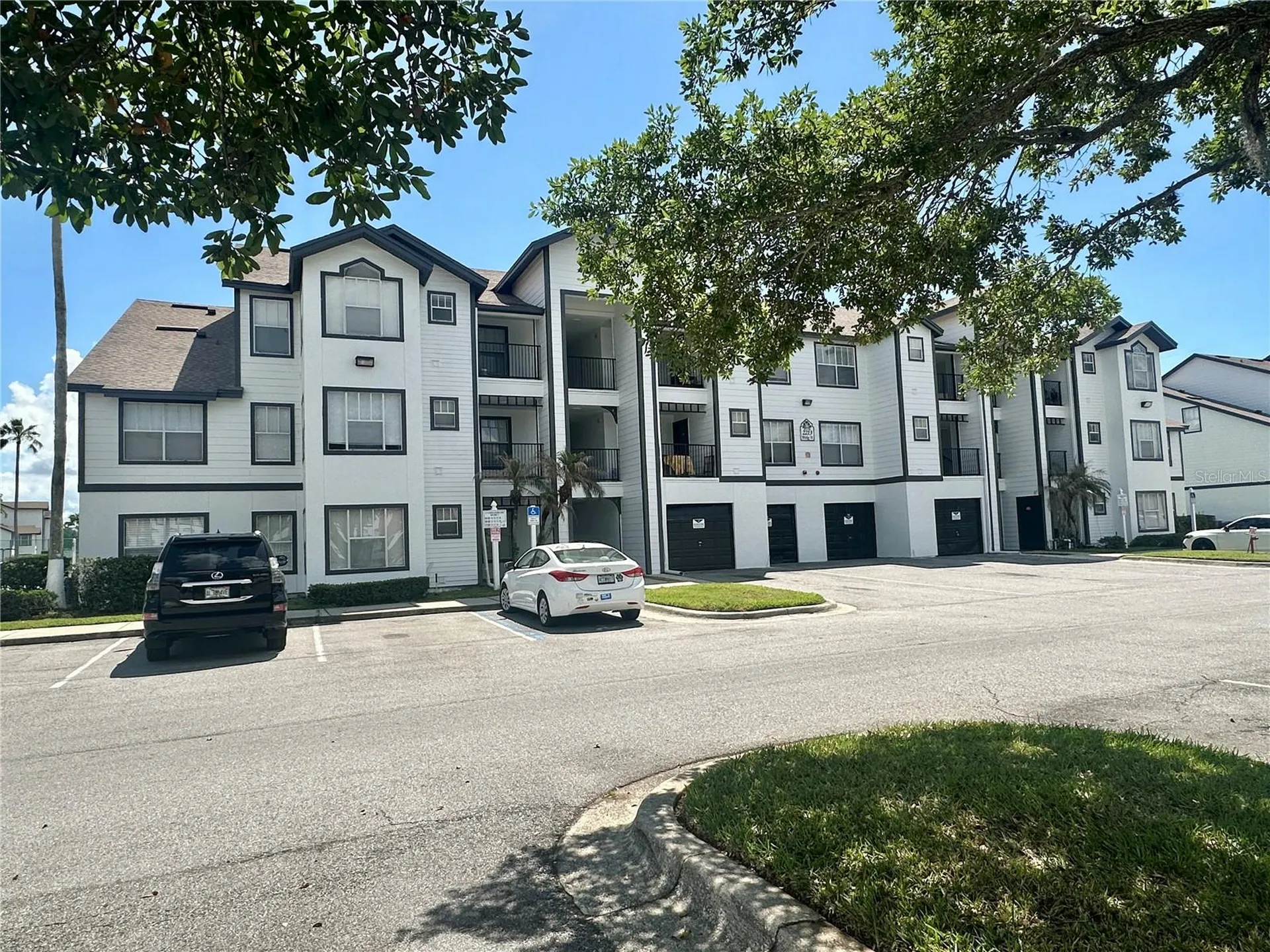 2213 Grand Cayman Court Kissimmee FL 34741