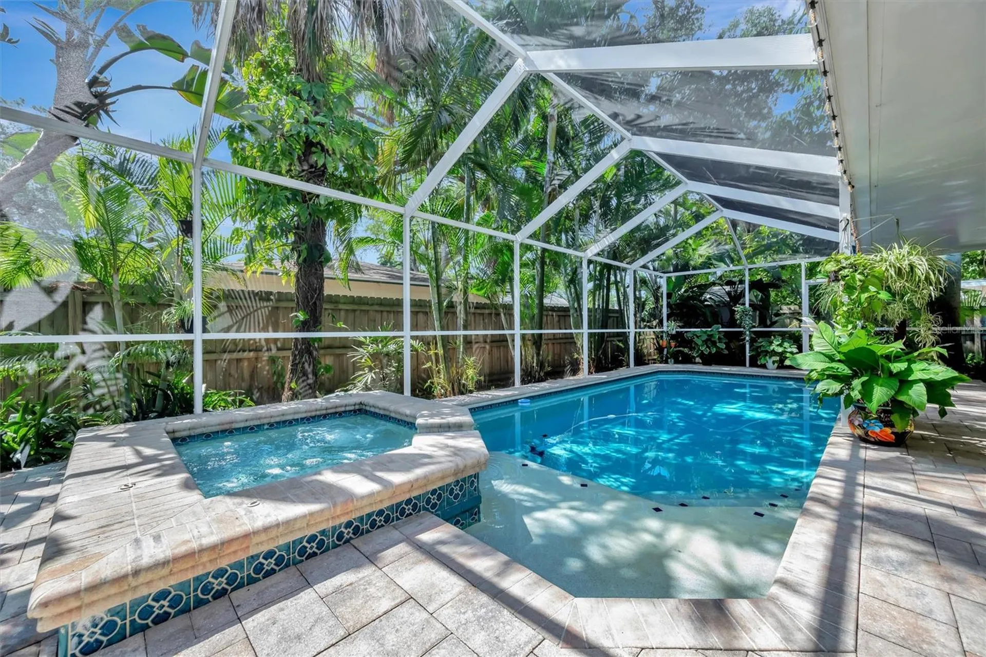 9782 55th Avenue N St Petersburg FL 33708