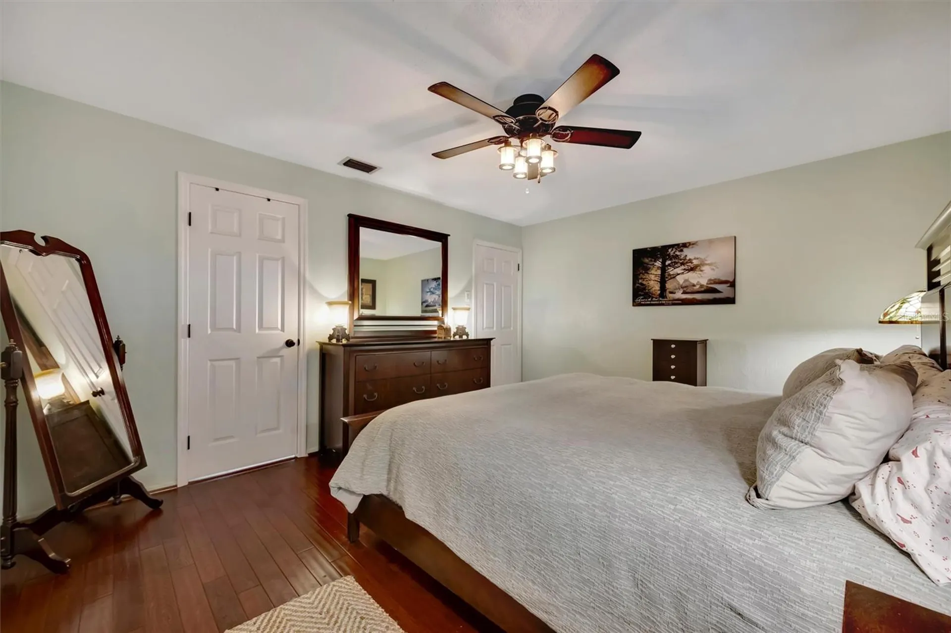 9782 55th Avenue N St Petersburg FL 33708