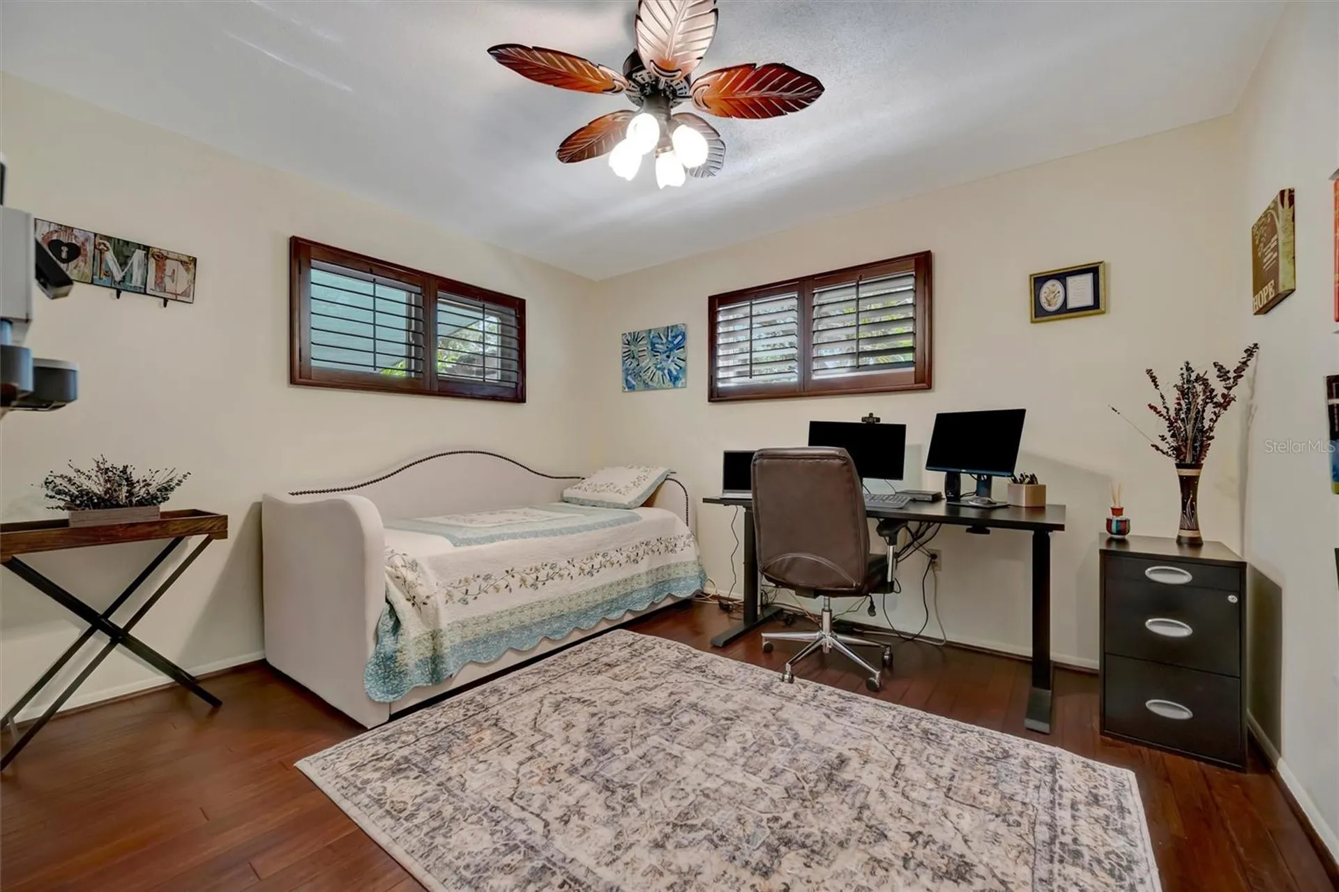 9782 55th Avenue N St Petersburg FL 33708