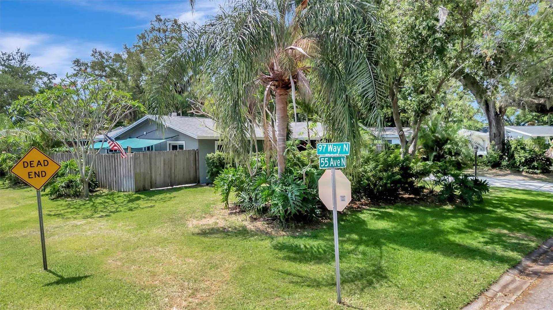 9782 55th Avenue N St Petersburg FL 33708