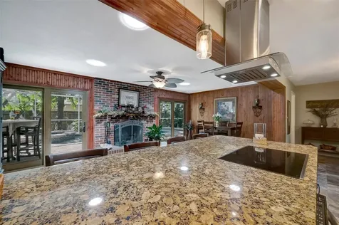 9782 55th Avenue N St Petersburg FL 33708