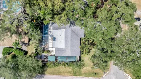 9782 55th Avenue N St Petersburg FL 33708