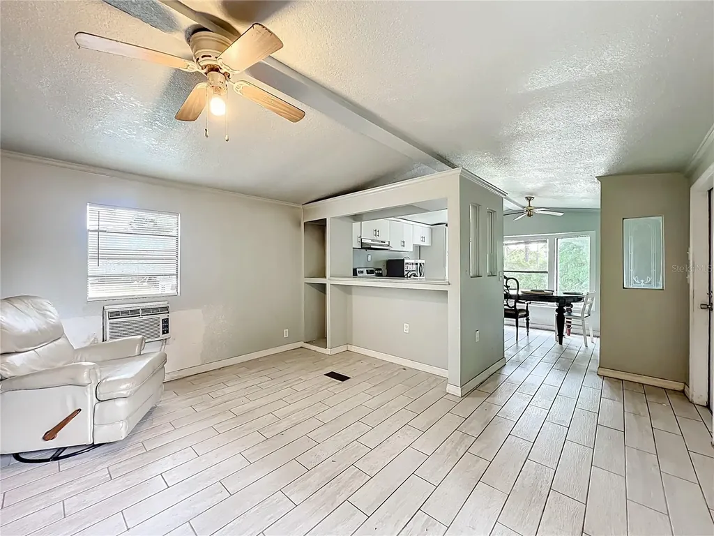 9059 Salem Road St Cloud FL 34773