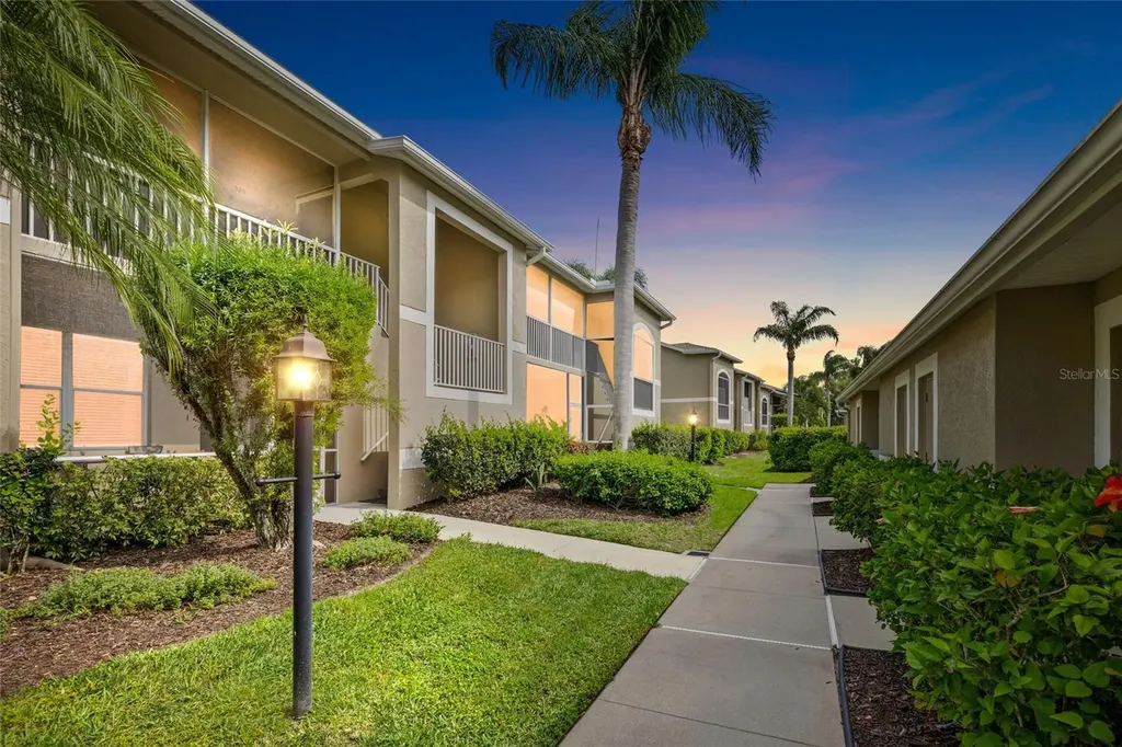 5231 Mahogany Run Avenue Sarasota FL 34241
