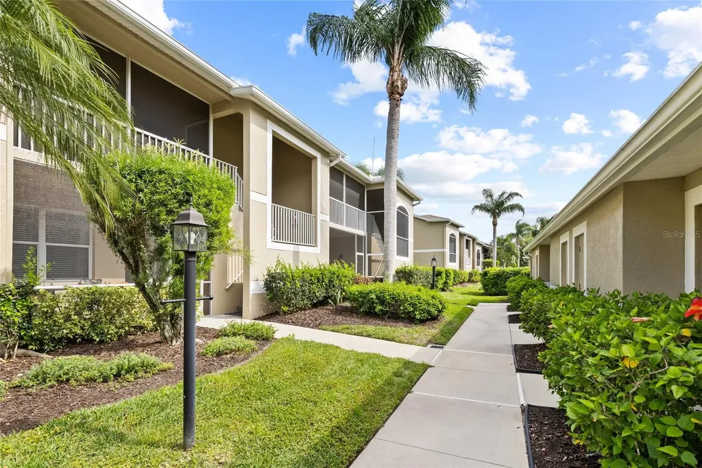 5231 Mahogany Run Avenue Sarasota FL 34241