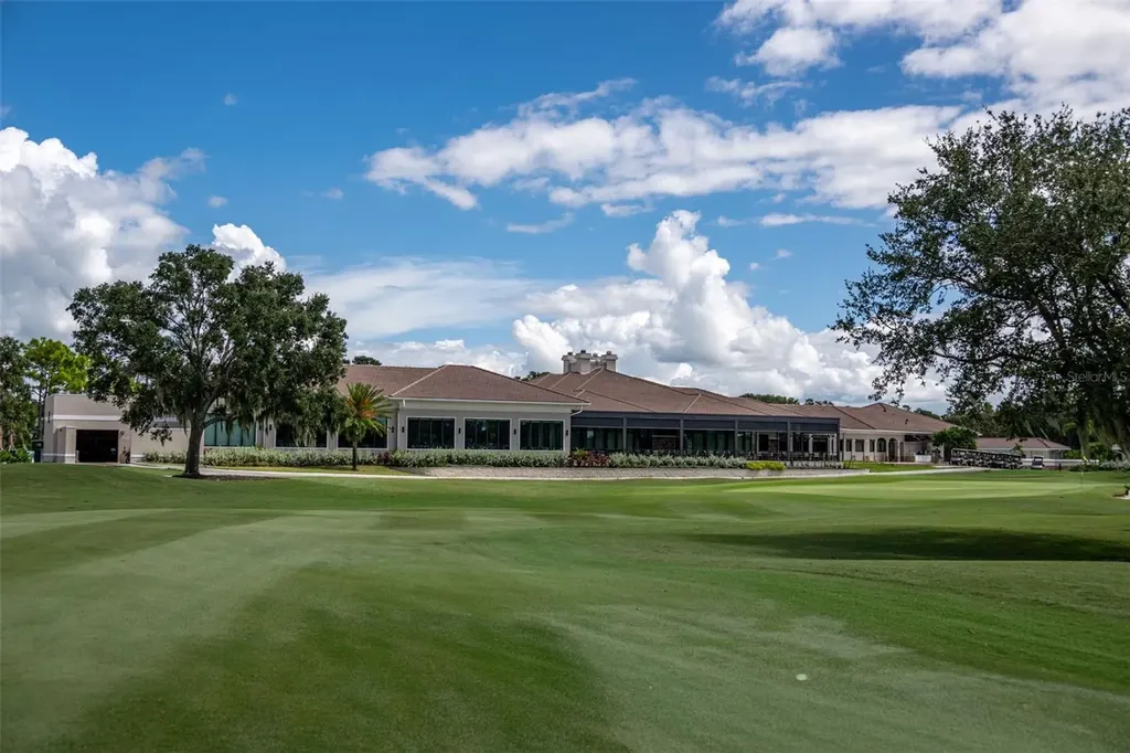 5231 Mahogany Run Avenue Sarasota FL 34241
