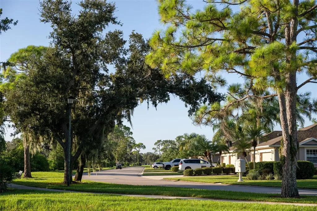 5231 Mahogany Run Avenue Sarasota FL 34241