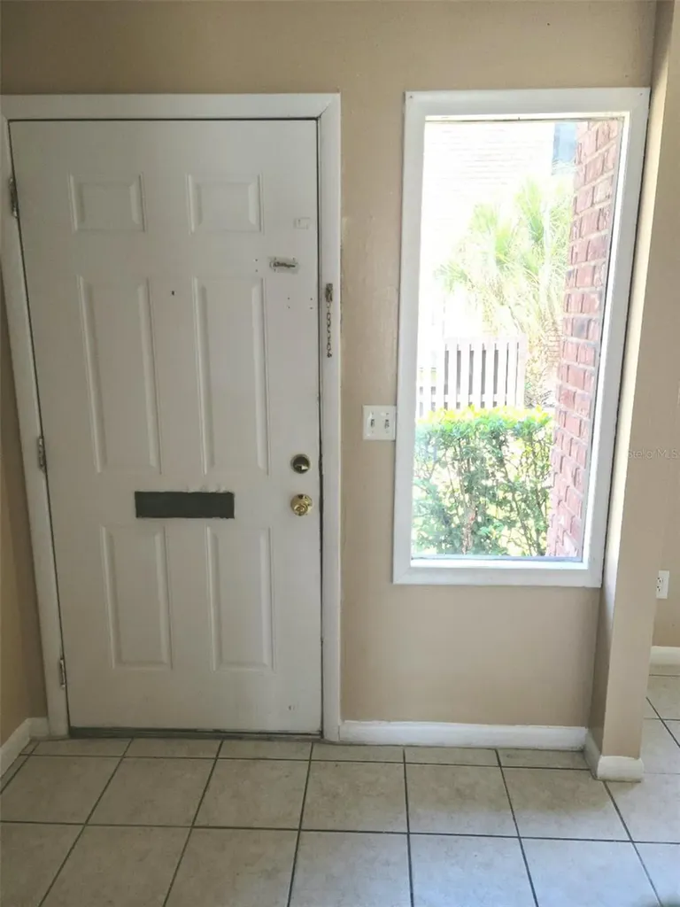 2330 Huntington Green Court Orlando FL 32839