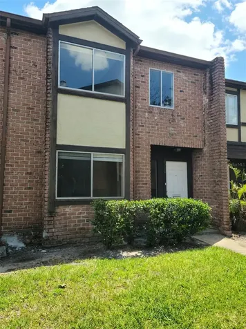 2330 Huntington Green Court Orlando FL 32839