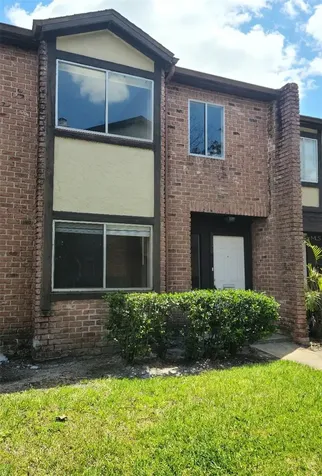 2330 Huntington Green Court Orlando FL 32839