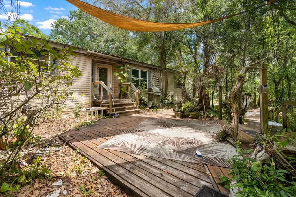 12730 Bullfrog Creek Road Gibsonton FL 33534
