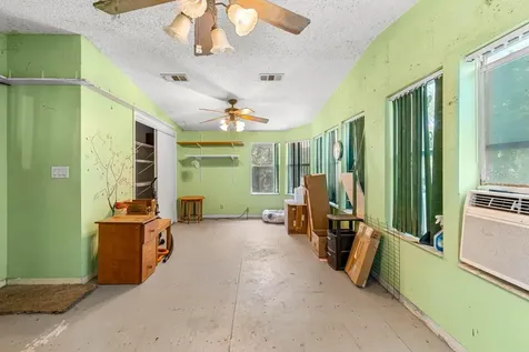 12730 Bullfrog Creek Road Gibsonton FL 33534