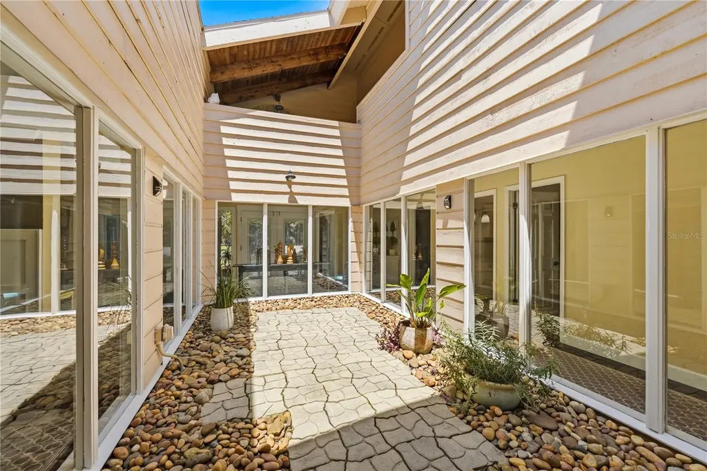 105 Sweet Bay Lane Longwood FL 32779