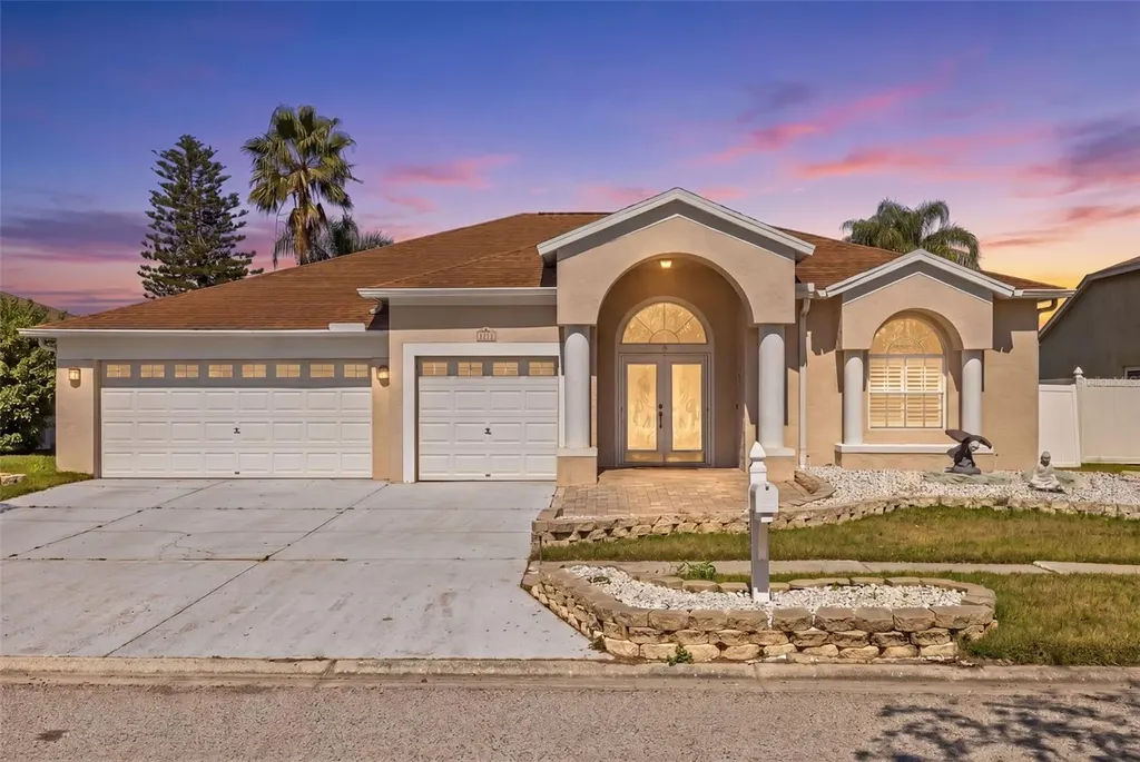 5117 Spectacular Bid Drive Wesley Chapel FL 33544