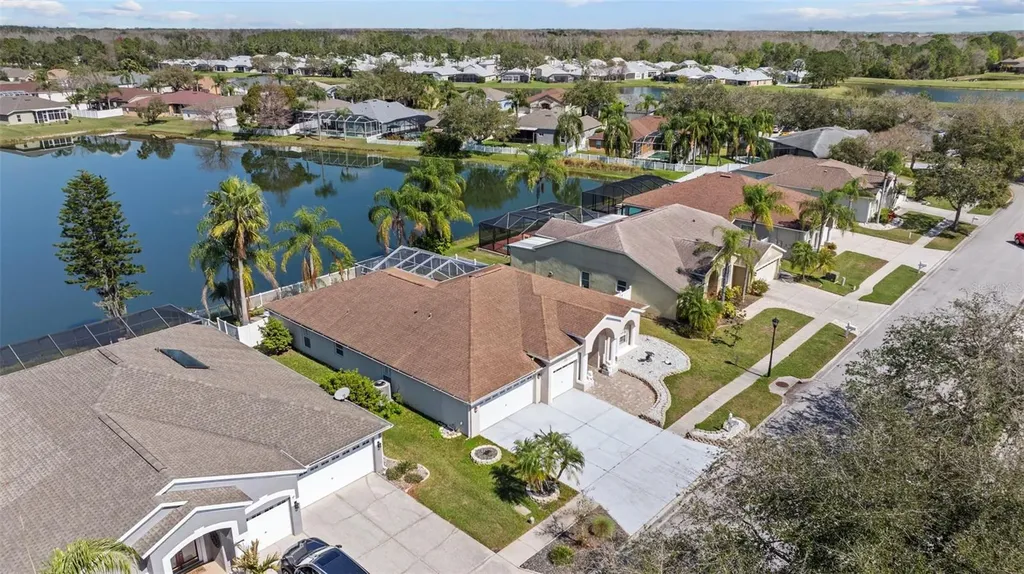 5117 Spectacular Bid Drive Wesley Chapel FL 33544