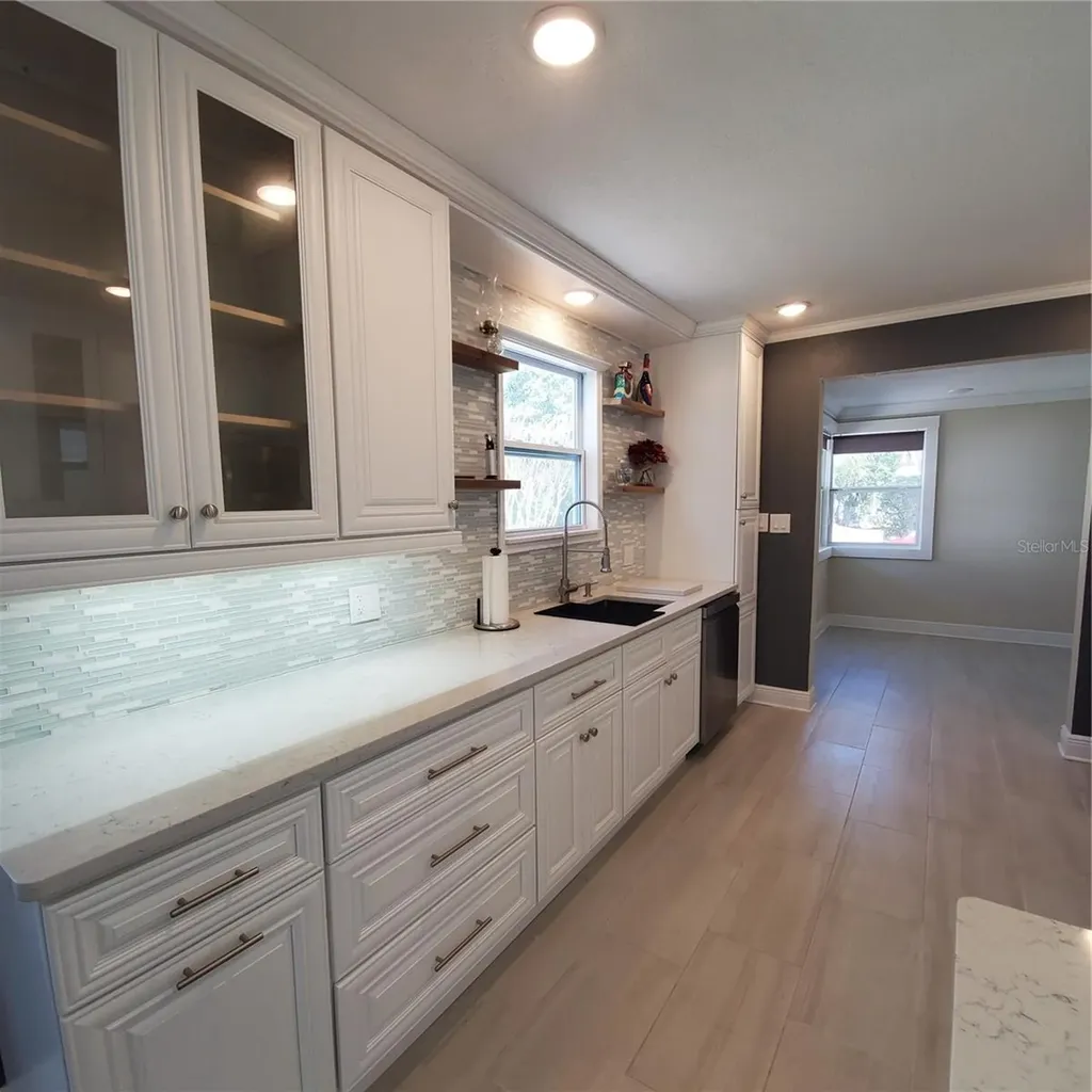 421 E Kaley Street Orlando FL 32806