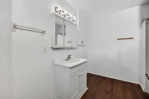 421 E Kaley Street Orlando FL 32806