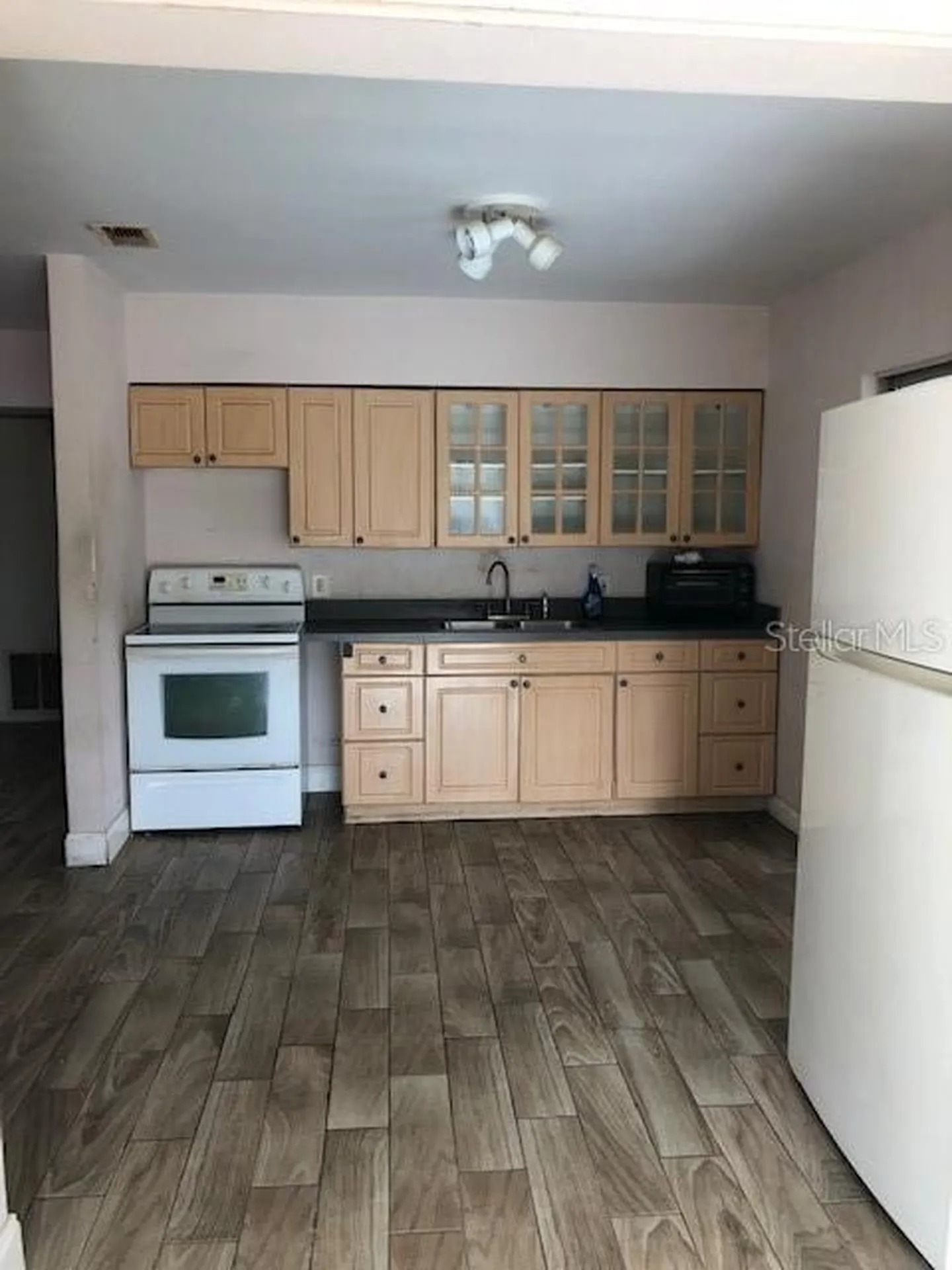 1955 N Old Coachman Road Clearwater FL 33763