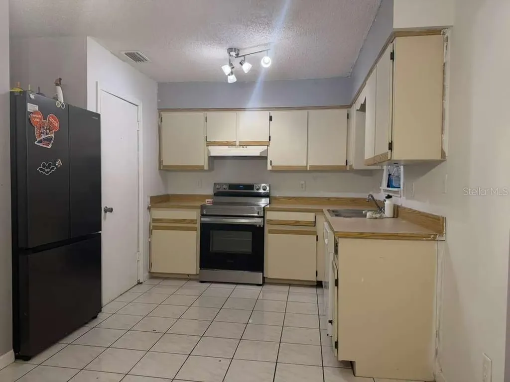 2824 W Huron Drive Deltona FL 32738