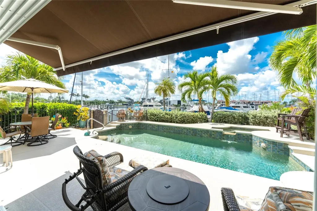 3213 Sunset Key Circle Punta Gorda FL 33955