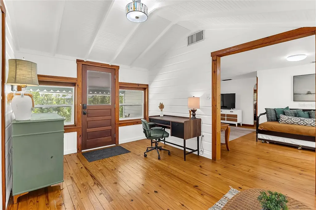 3560 Martin Avenue Mount Dora FL 32757