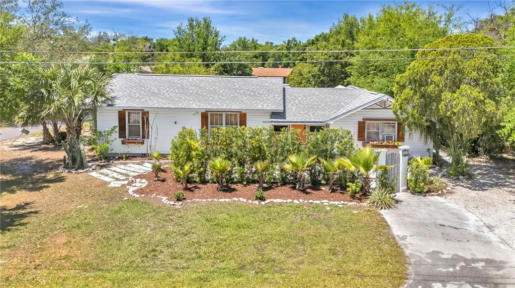 3560 Martin Avenue Mount Dora FL 32757
