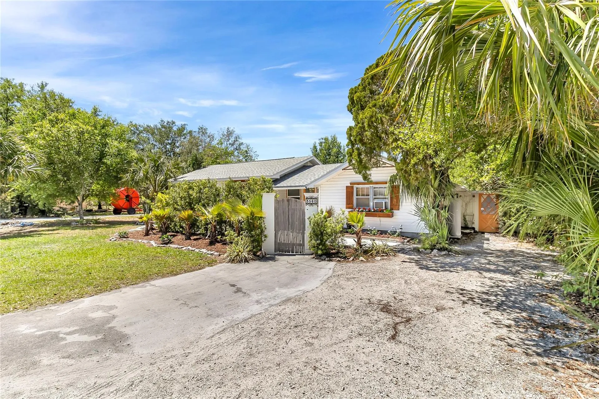 3560 Martin Avenue Mount Dora FL 32757