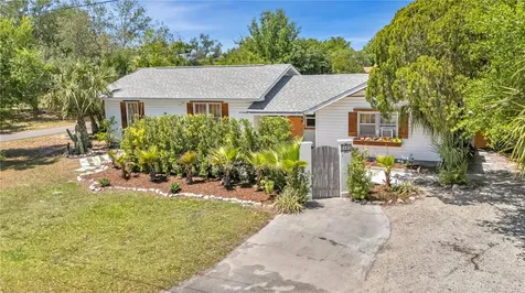 3560 Martin Avenue Mount Dora FL 32757