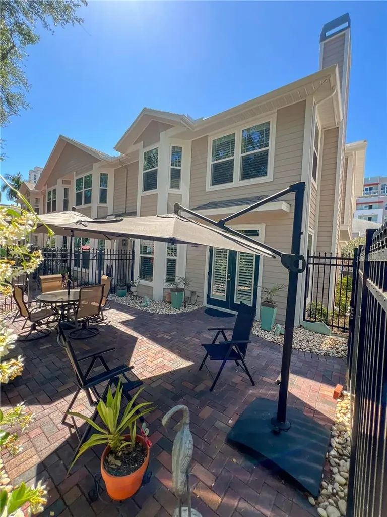 350 2nd Street N St Petersburg FL 33701