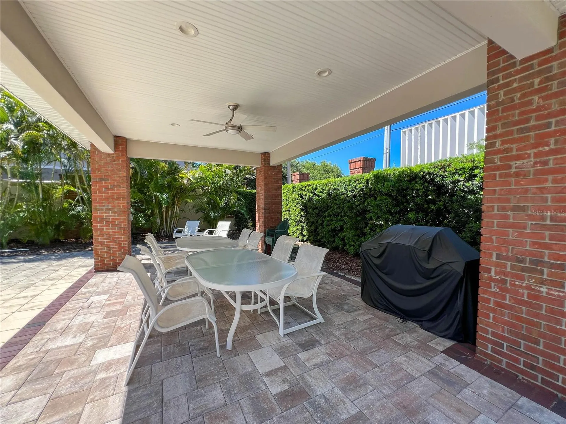 350 2nd Street N St Petersburg FL 33701