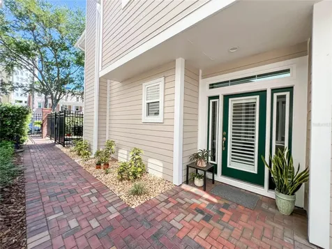 350 2nd Street N St Petersburg FL 33701
