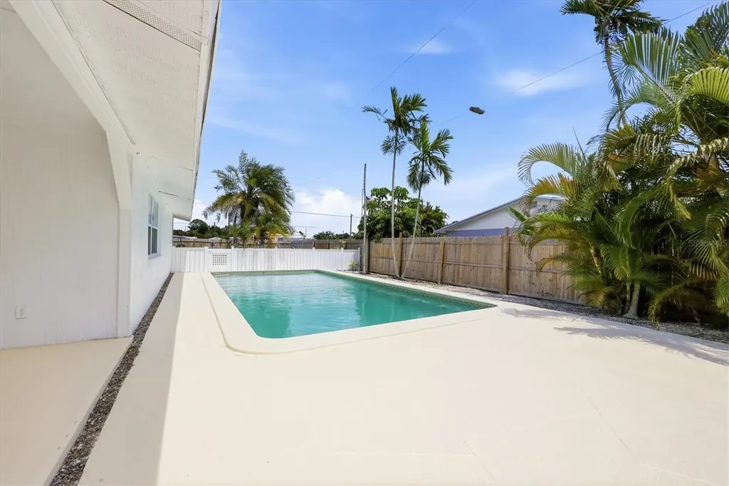 761 S Venice Boulevard Venice FL 34293